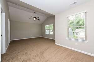 Building Photo - 142 Magnaview Dr