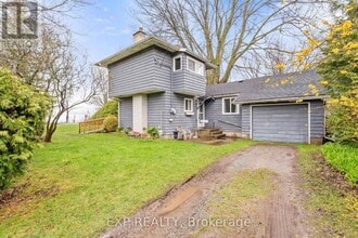 Building Photo - 247 Hedge Rd