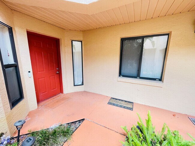 Foto del edificio - 7769 Sugar Bend Dr