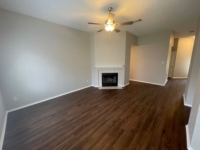 Foto del edificio - 3625 Cheyenne St