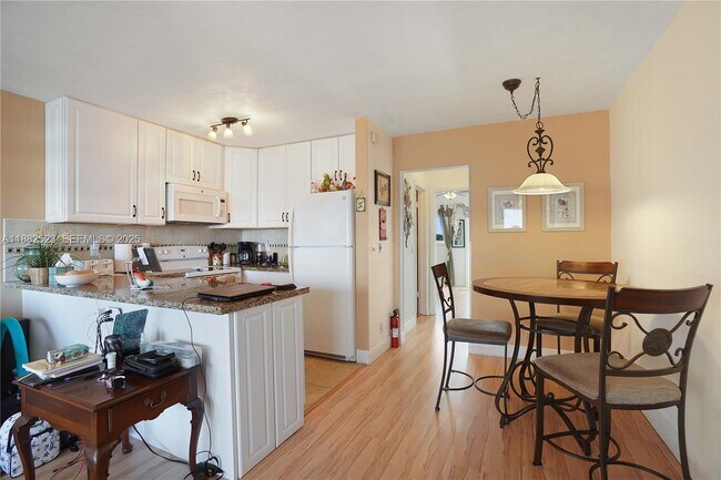 Foto del edificio - 1000 SW 11th Ave