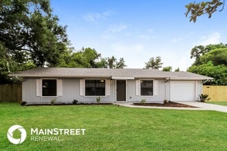 Building Photo - 136 E Grace St