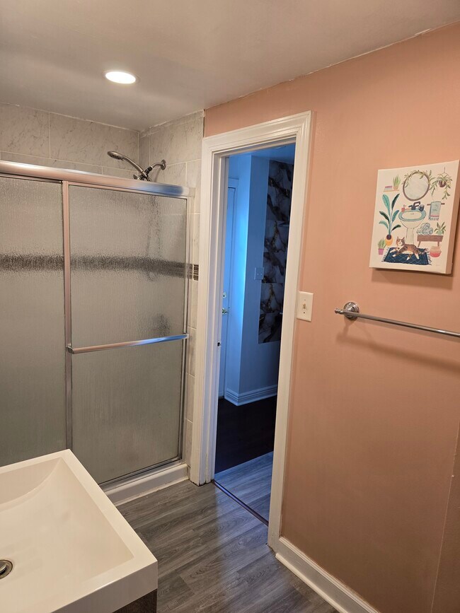 Foto del edificio - 8604 Briarwood Ct