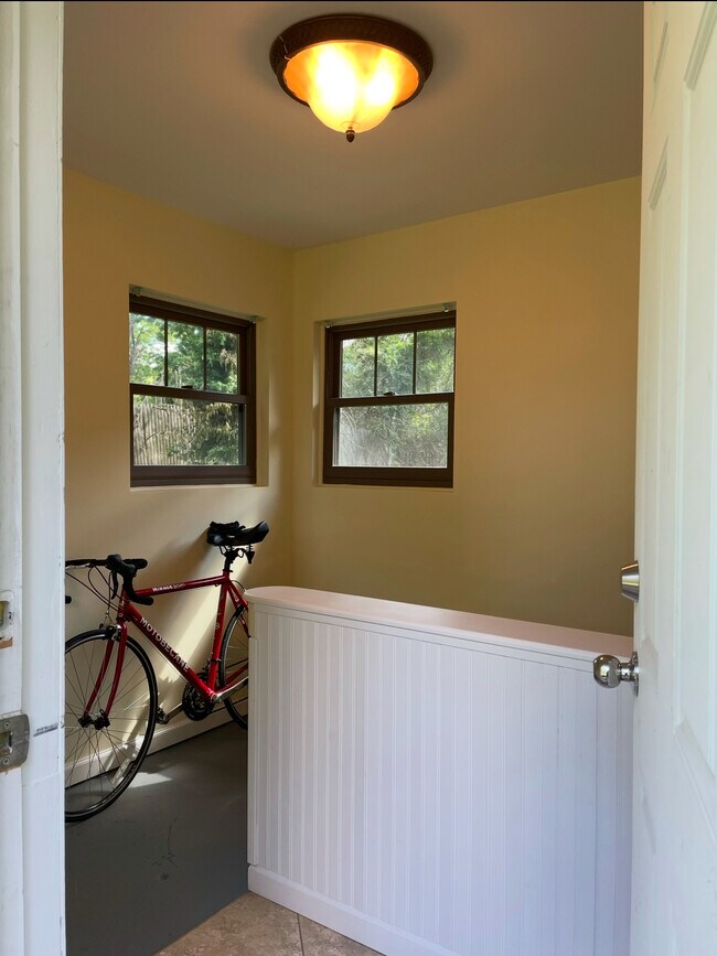 … entrance … - 472 Yaphank Middle Island Rd
