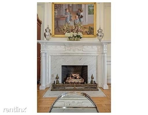 Building Photo - 5 br, 4.5 bath Townhome - 226 Beacon St