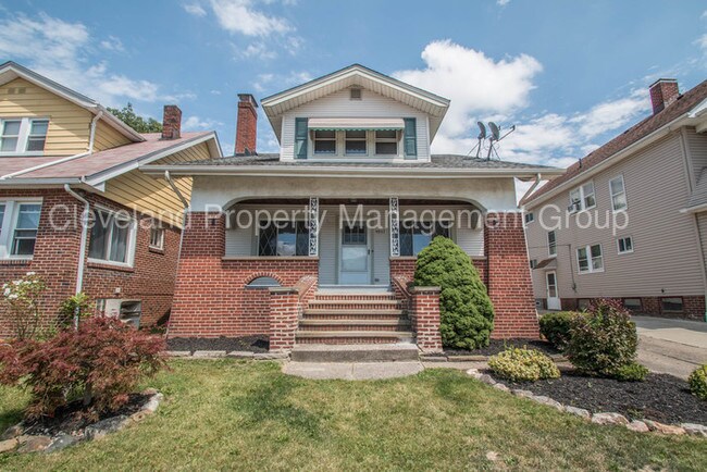 Building Photo - 4937 E 111th St
