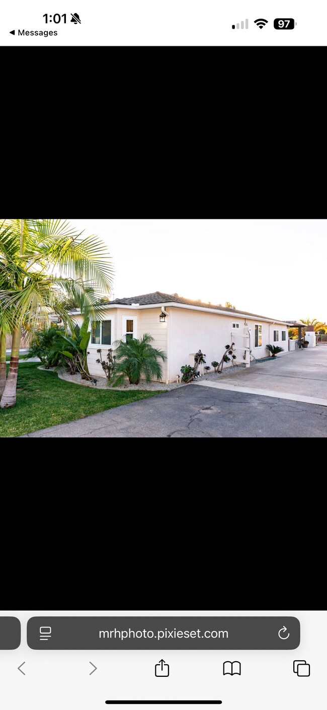 Foto del edificio - 808 Knoll Park Ln