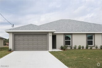 Building Photo - 2020 SW 15th Pl