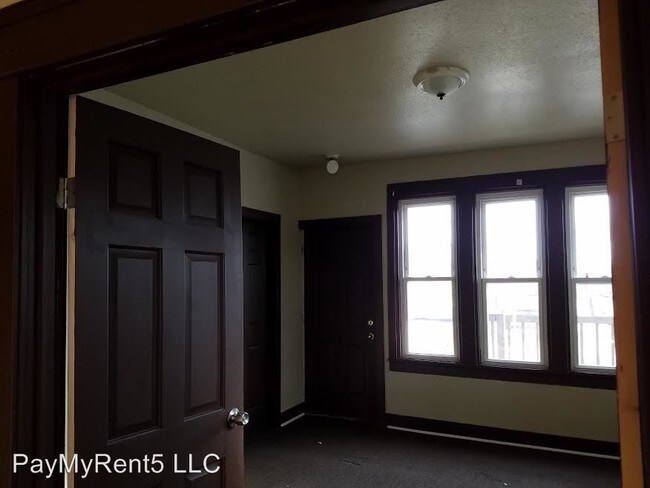 Foto del edificio - 2177 S 17th St