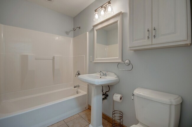 Foto del edificio - 24023 W Oak St