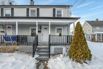 Building Photo - 408 David St