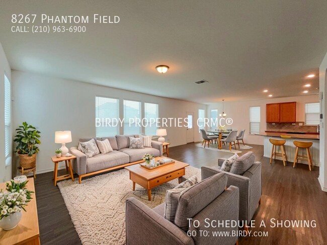 Foto del edificio - 8267 Phantom Fld