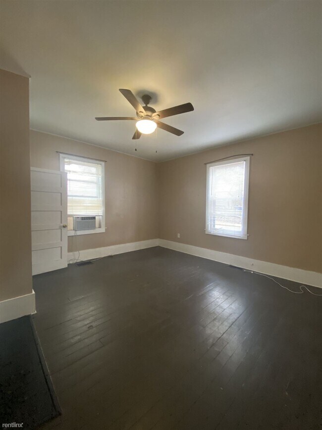 Foto del edificio - 1 br, 1 bath Triplex - 632 E 14th Ave Apt 2