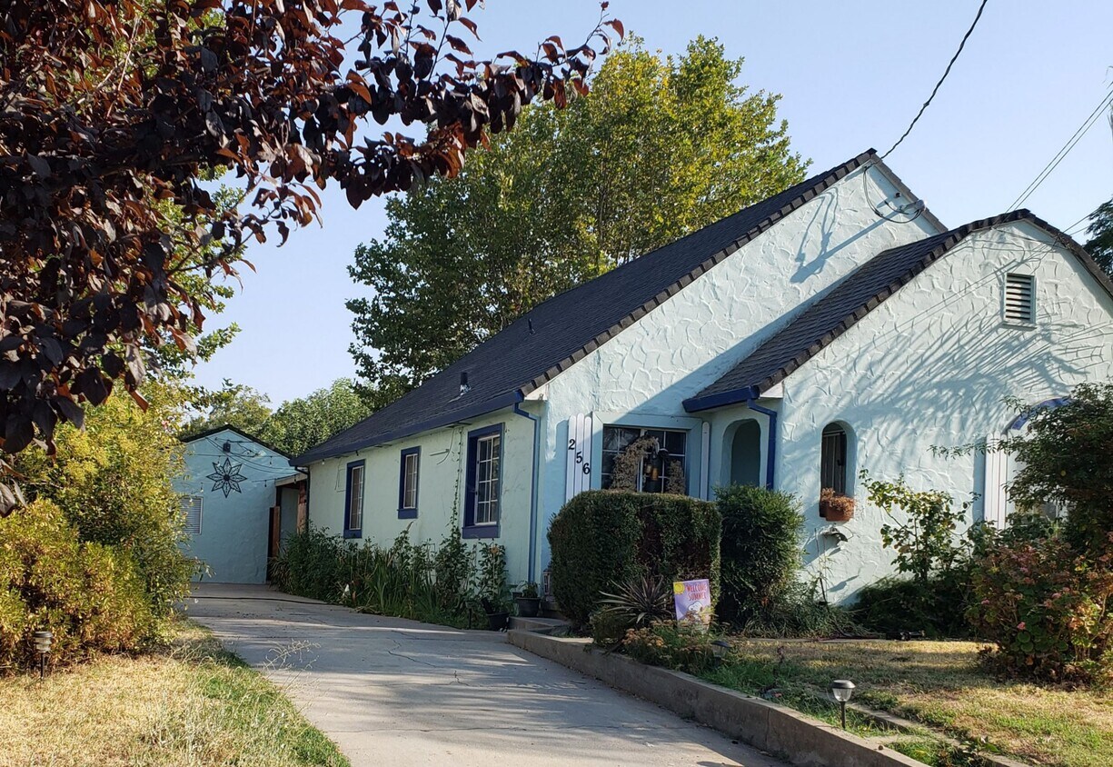 256 Teegarden Ave, Yuba City, CA 95991 House Rental in Yuba City, CA