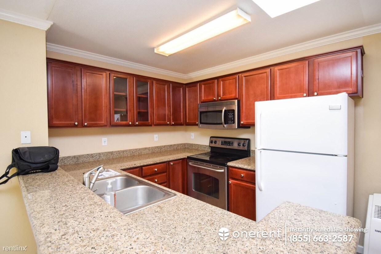 Foto principal - 460 Dempsey Rd