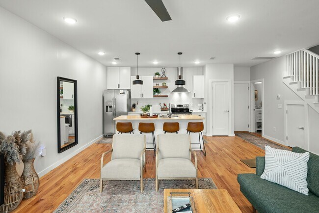 Photo - 3641 Hydes Ferry Rd Townhome