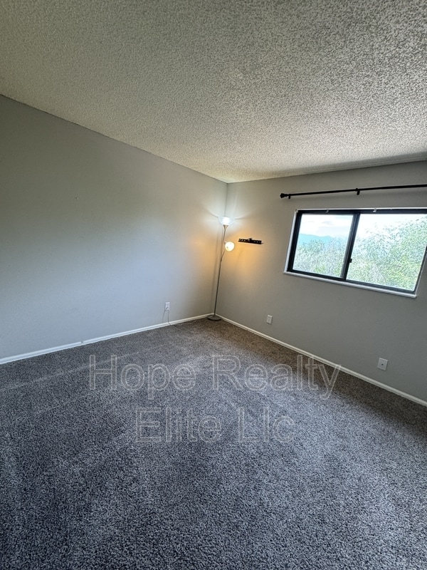 Building Photo - 3762 Oro Blanco Dr