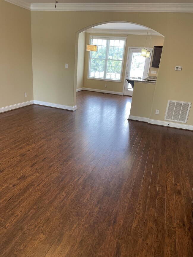 Photo - 180 Rowse Dr Townhome