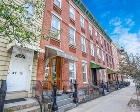 Building Photo - 47-10 11th St