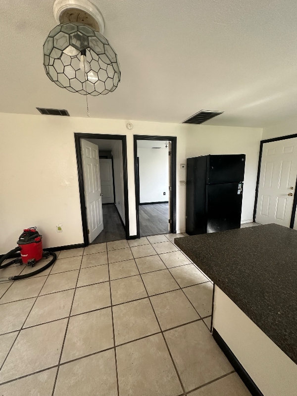 Building Photo - 916 Sonoma Ave