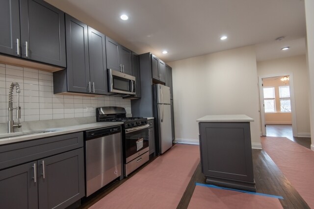 Foto del edificio - 2132 N Campbell Ave