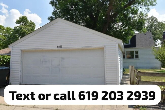 Building Photo - 3346 Emerson St