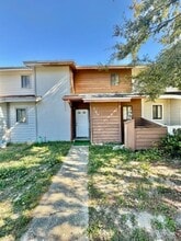 Building Photo - 148 Bayou Dr