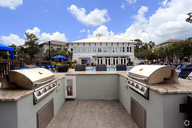 Estación de parrilla - MAA Rivers Walk