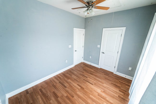 Building Photo - First month FREE rent! 612 Garden District Dr