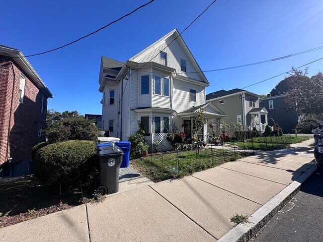 Foto del edificio - 27 Prescott Ave