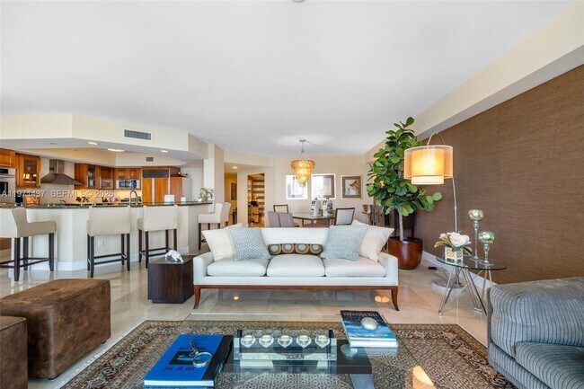 Foto del edificio - 3301 NE 183rd St