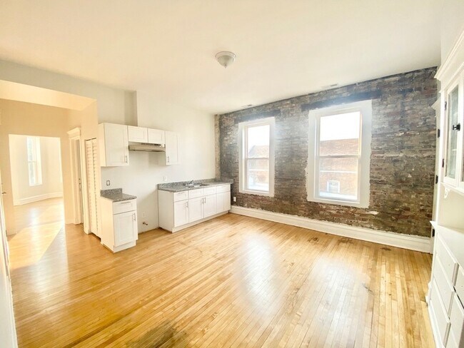 Foto del edificio - 2238 S Homan Ave