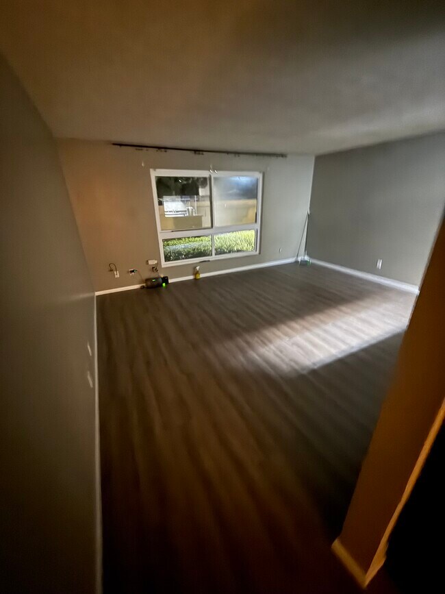 Foto del edificio - 5585 E Pacific Coast Hwy