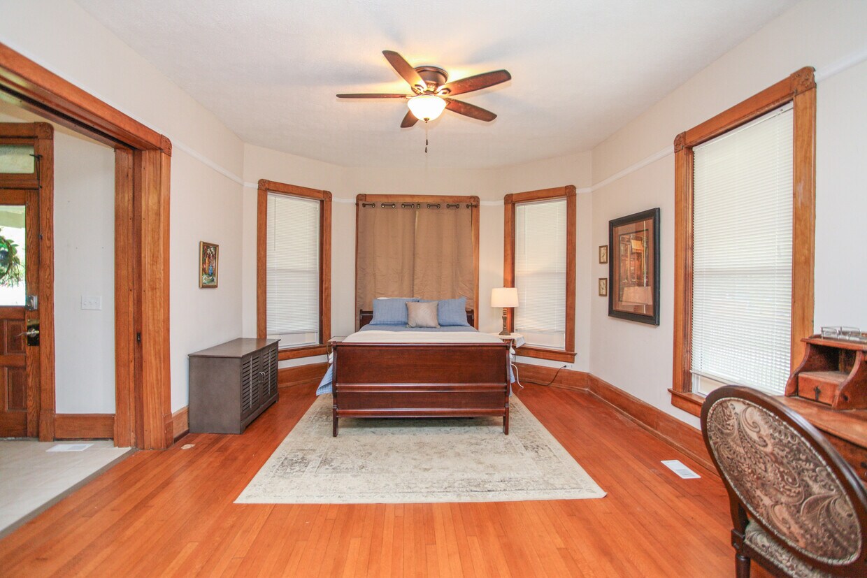 Primary Photo - 221 n union st
