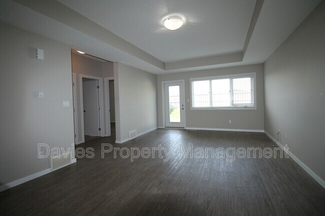 Building Photo - 3938 Claxton Loop SW