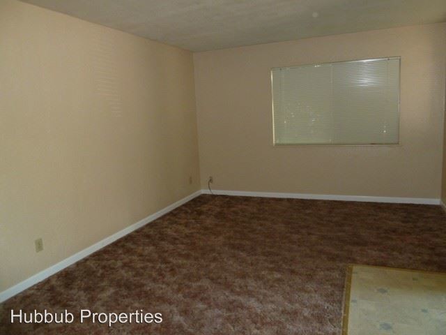 Building Photo - 2220-2222 Suzette Ave