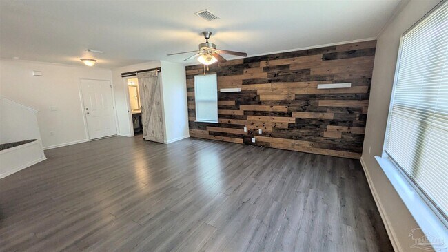 Foto del edificio - 5881 Little Leaf Court