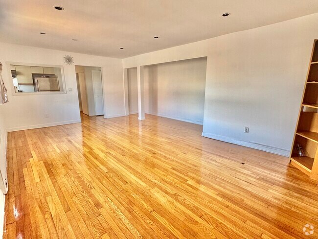 Beautiful view of Luxury Apartments With Extra Storage