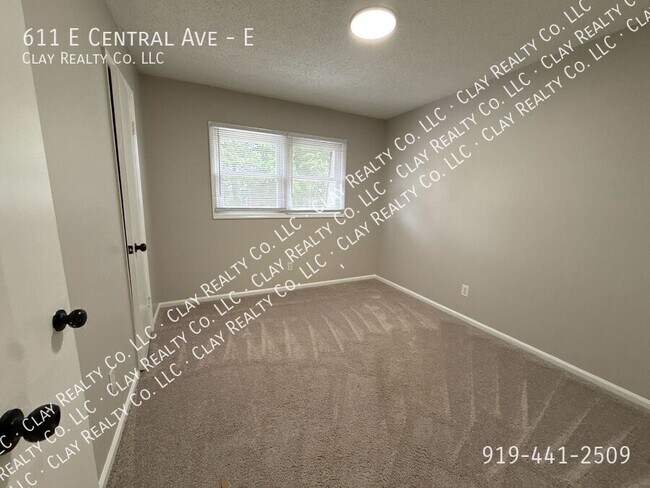 Foto del edificio - 611 E Central Ave