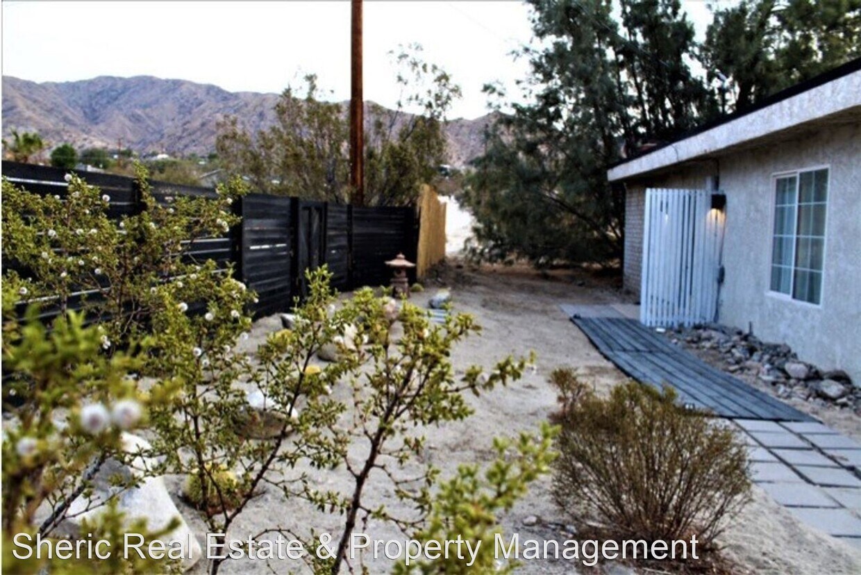 Primary Photo - 3 br, 2 bath House - 9243 Bella Vista