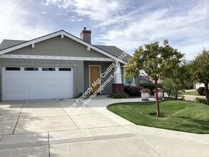 Building Photo - 405 S 1st St