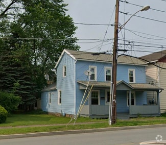 Building Photo - 219 4th St
