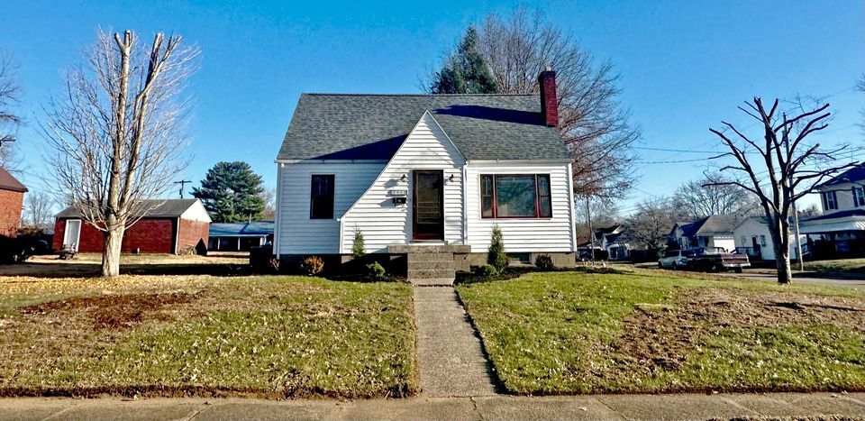Foto principal - 2900 8th Ave