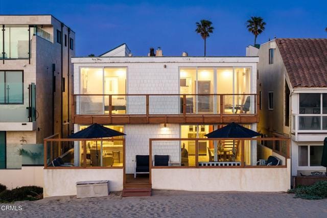 Building Photo - 3373 Ocean Dr