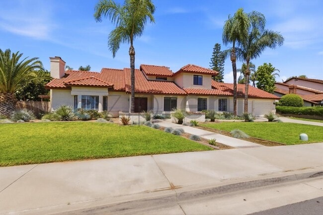 Building Photo - 6863 De Grazia Rd