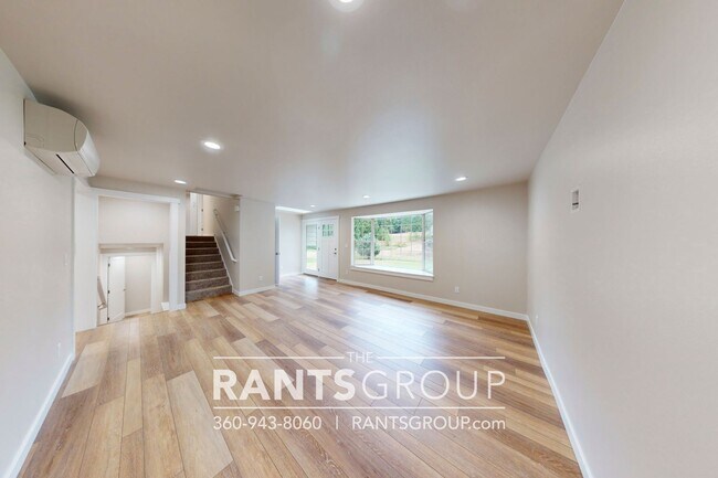 Foto del edificio - 4 br, 3 bath House - 3124 Jorgenson Rd NE