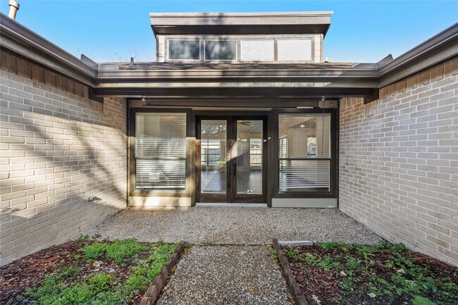 Foto del edificio - 3307 Ashfield Dr