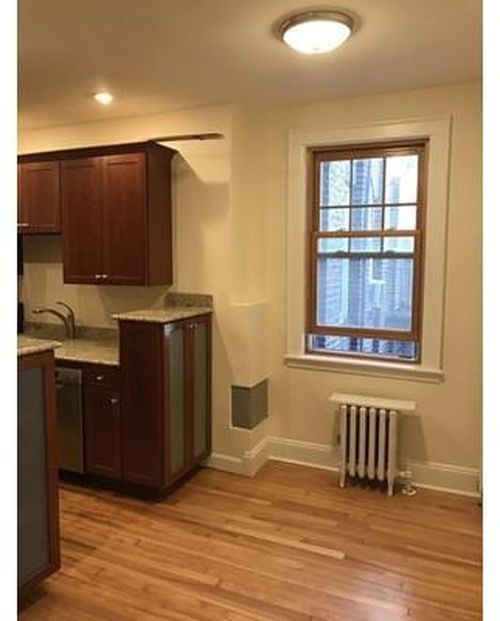 Foto del edificio - 63 Strathmore Rd