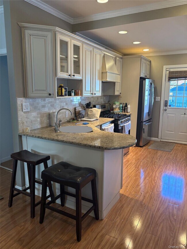 Foto del edificio - 176 Garfield Ave