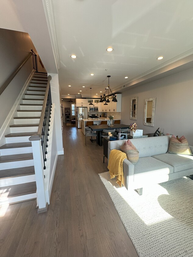 First Floor - 2029 N Capitol St NE